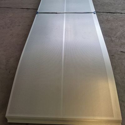 Griglia di acciaio perforato di 450 mm di spessore 0,2 mm pannelli perforati per schermi metallici