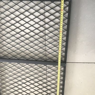 Piastra metallica estesa 2m lamiera galvanizzata perforata